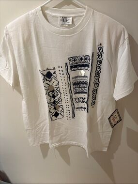 STUDIO White Kids Graphic Tee with Navy Print